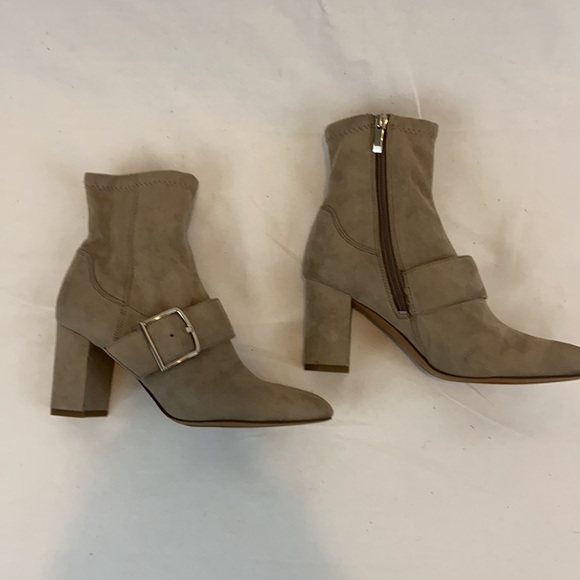 Franco Sarto Women’s Tan Booties Size 6 Medium - Picture 5 of 9